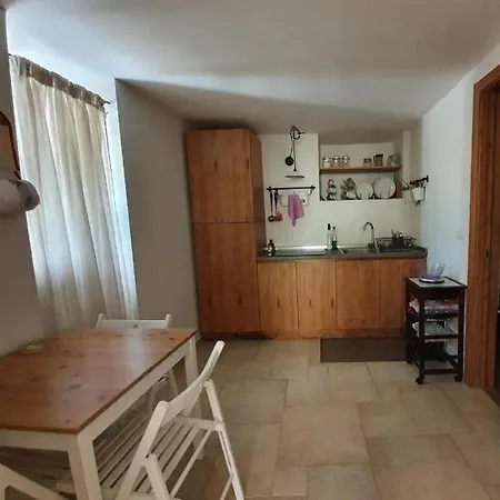 Alojamento de Acomodação e Pequeno-almoço Mamapulia Alberobello