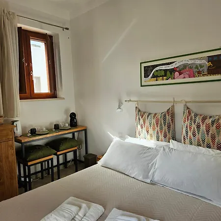 Mamapulia Bed & Breakfast *